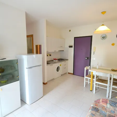 Enjoy Staying In Our Flat شقة